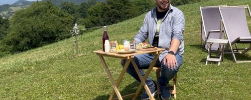 Žiga med snemanjem oddaje Kmetovati je lepo. Očitno res