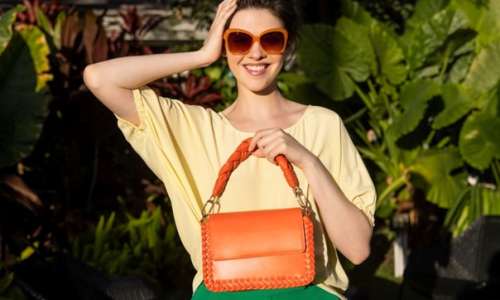 Popolni poletni stil z neskončno zapeljivimi kombinacijami torbic in poletnih sandal!