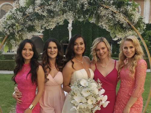 FOTO: Pri skupini Chicas so spet doneli poročni zvonovi