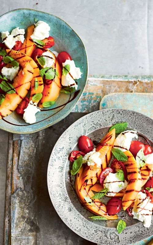 Solata caprese s popečeno melono