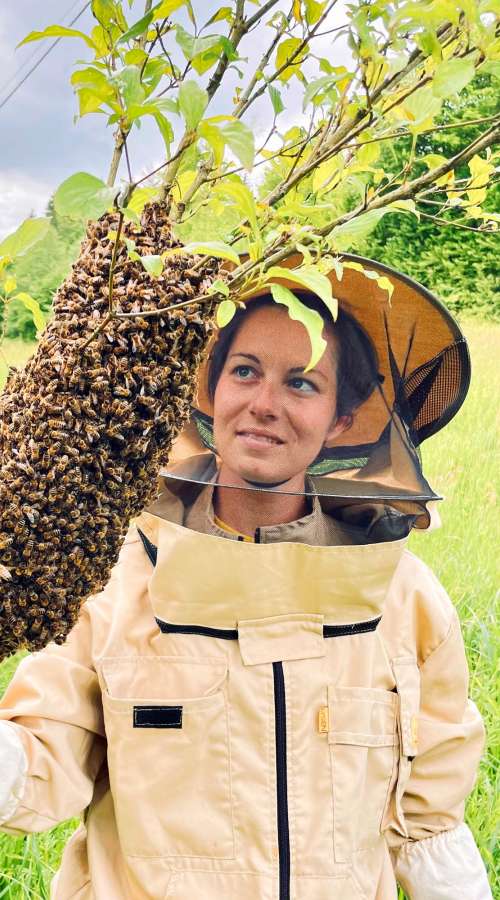 Prerojeni s čebeljimi pridelki