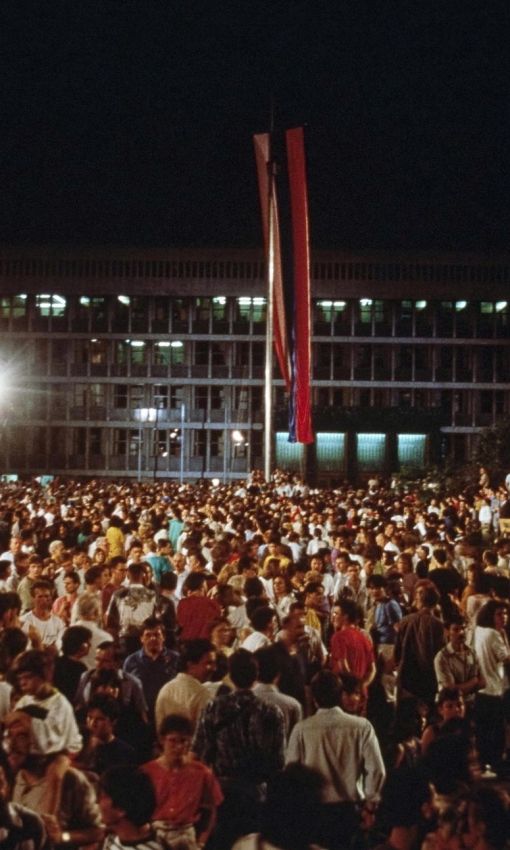 osamosvojitev 1991 zastava trg republike bobo