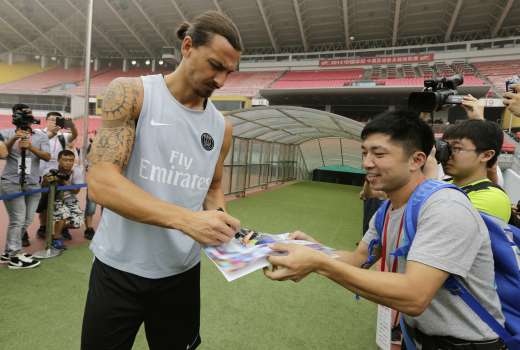 zlatan ibrahimovic re
