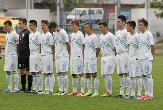 908-17-slovenija U17 dw