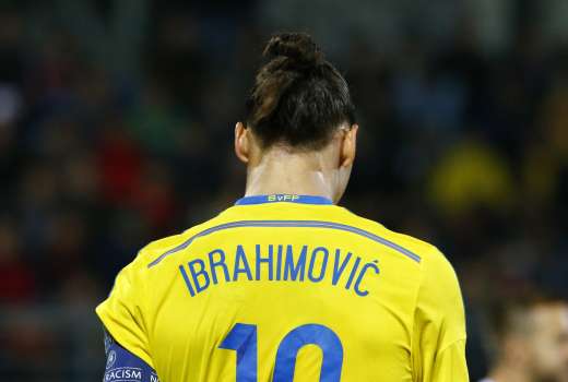 074-15-ibrahimovic (obrez)