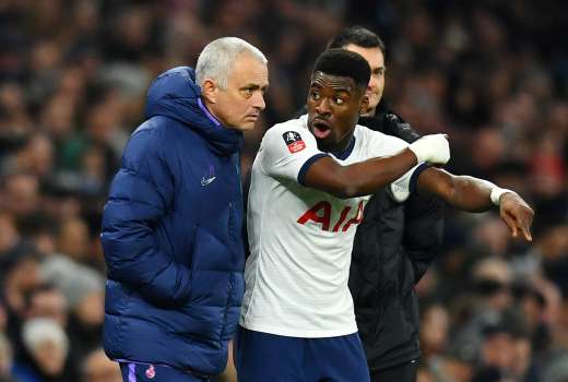 aurier mourinho