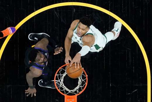 phoenix milwaukee giannis antetokounmpo