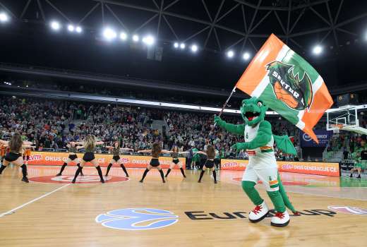 cedevita olimpija navijacice zmajcice af 7