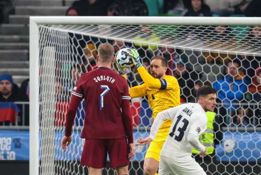 slovenija norveška jan oblak