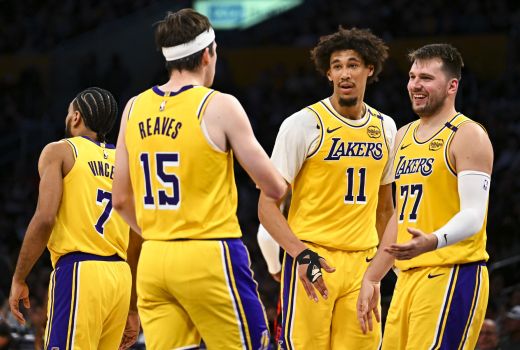doncic reaves hayes lakers