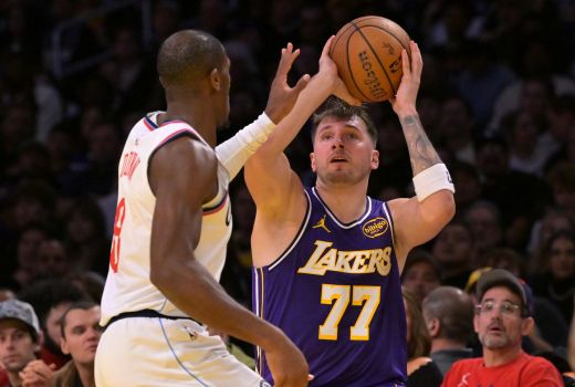 doncic lakers (2)