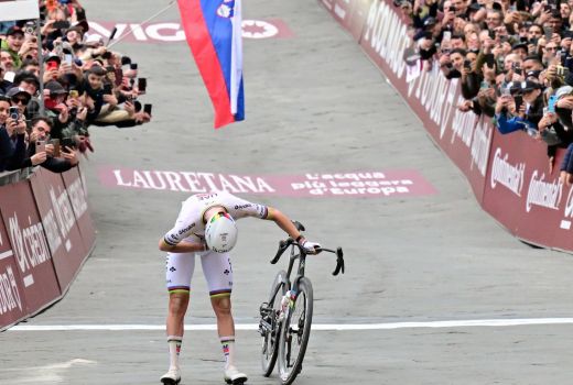 tadej pogacar strade bianche