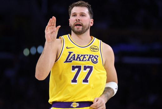 doncic lakers bulls.jpg