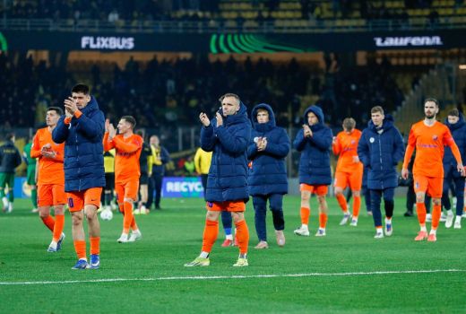 nk celje aek atene pm