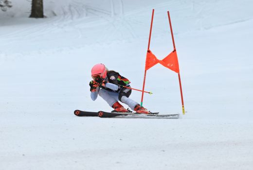 Sara Peserl dvojna zmagovalka U12