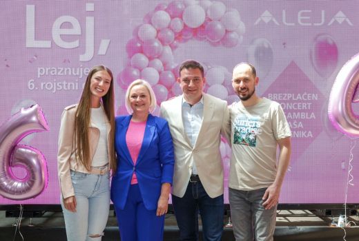 aleja, 6. rojstni dan
