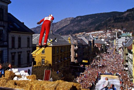 smucarski skoki bergen.jpg