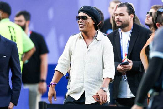 ronaldinho pm.jpg