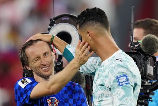 luka modric cristiano ronaldo.jpg