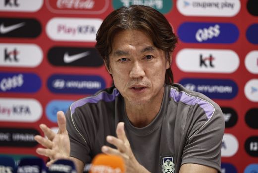 hong myung-bo.jpg