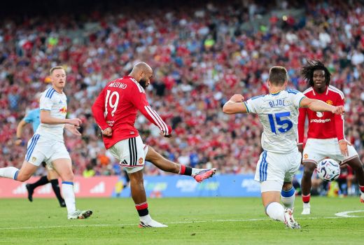 jaka bijol manchester united.jpg