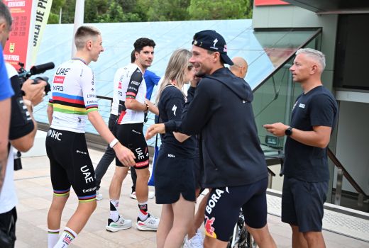 tadej pogacar primoz roglic.jpg