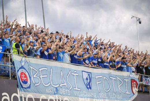 slovan navijaci.jpg