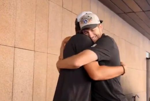 austin reaves luka doncic.png