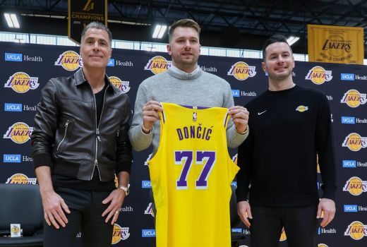 pelinka doncic.jpg