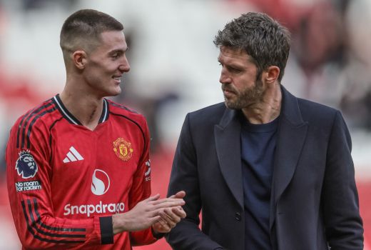 Benjamin Sesko Michael Carrick