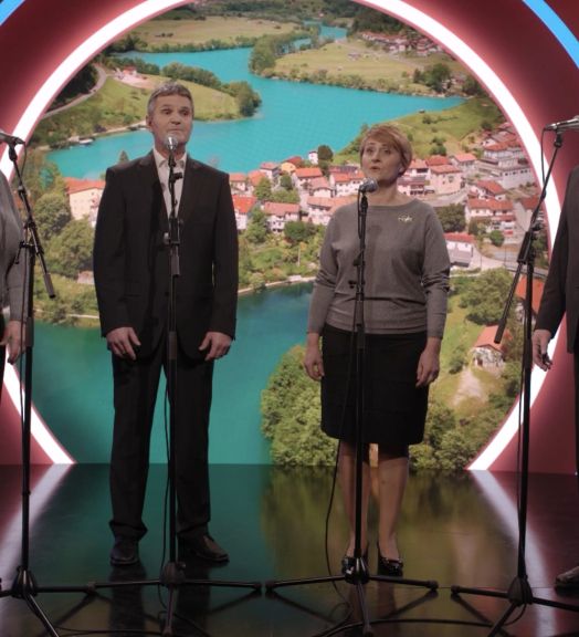 Ko se glasovi zlijejo v harmonijo: Kvartet Shalom nocoj na TV Veseljak