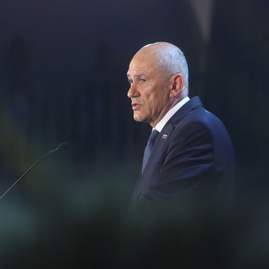 1748081344-172a2477-1748080826948