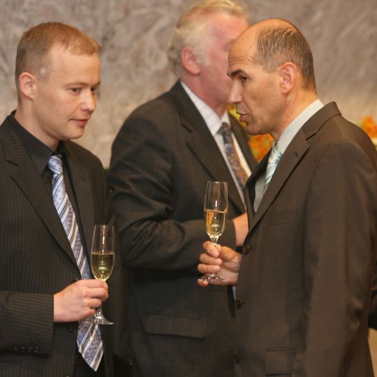 1664402131-20052007-c1cdac4d3f6fe282f6dddce3de012a7d.jpg