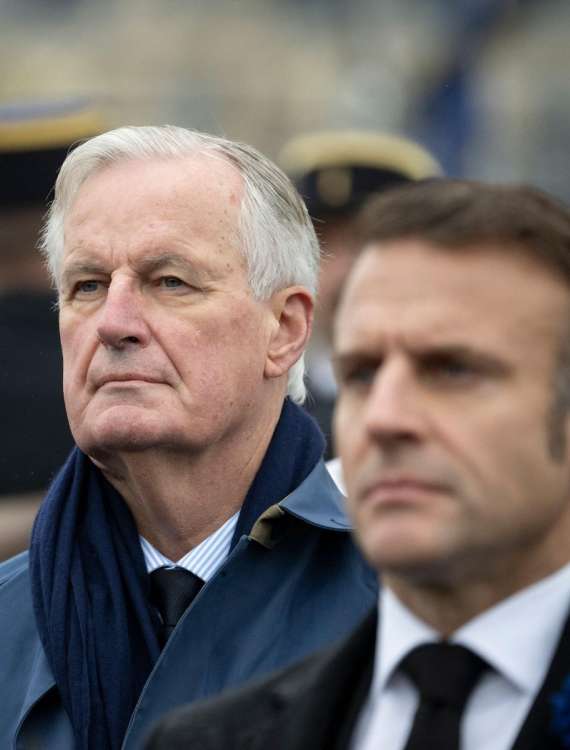 Emmanuel Macron, Michel Barnier