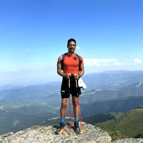 Navdušeni sledilci so na Instagramu spremljali njegovo nenavadno izkušnjo.