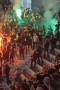 Šokantni posnetki! Ko so na tribuno prišli navijači zeleno-belih, se je začel kaos! Policija izgubila nadzor! (video)