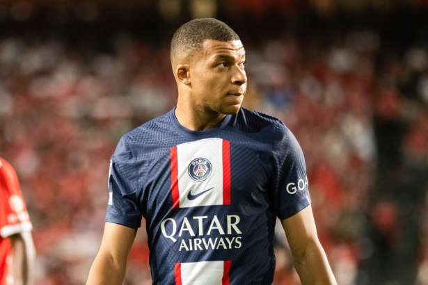 Pazzo!  Un miliardo di euro per Mbappé?!  Si dice che sia il piano del gigante per portare il francese nei loro ranghi