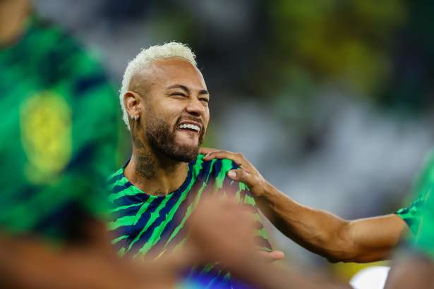 Le Brésil est secoué par un scandale !  Neymar a abandonné la Coupe du monde et a provoqué la colère de toute la nation avec son premier geste après une grosse déception !
