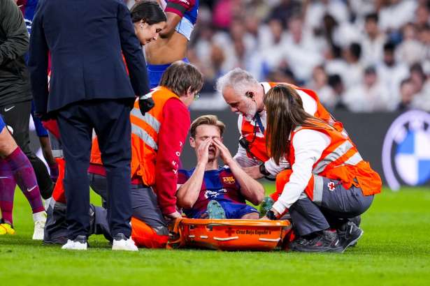 Pouah, quel coup dur !  La star du Barça est sur le banc de touche jusqu’à la fin de la saison après une blessure au Clasico !