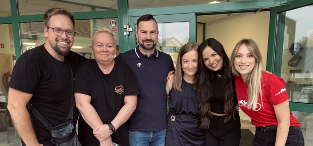 Lorina rock pravljica – večer, ki je pokazal, kako močna je srčnost Dolenjske
