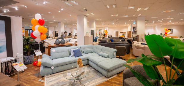 Uspešno odprtje prenovljene trgovine Harvey Norman v Novem mestu