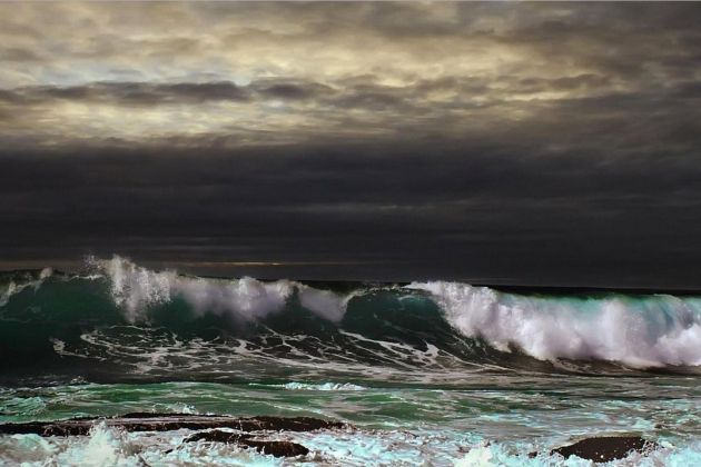 Morje, ocean, nevihta, neurje, valovi.jpg