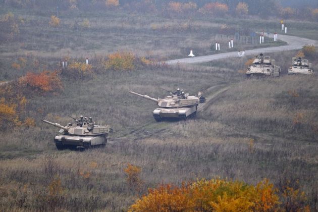 bradley ifv tank nato poljska amerika zda.jpg