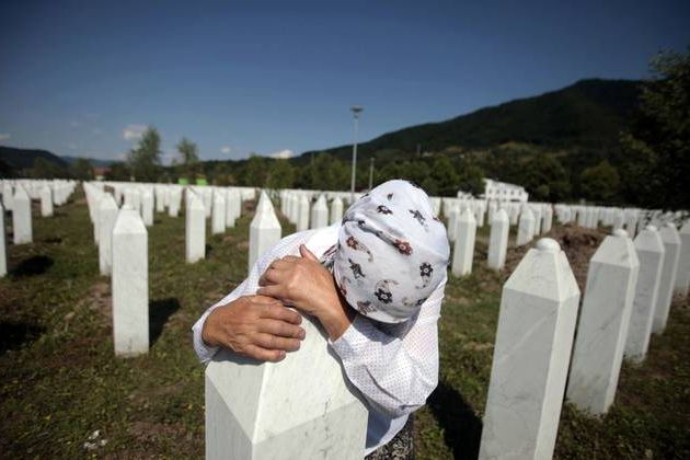 srebrenica_re_08.04.4.jpg