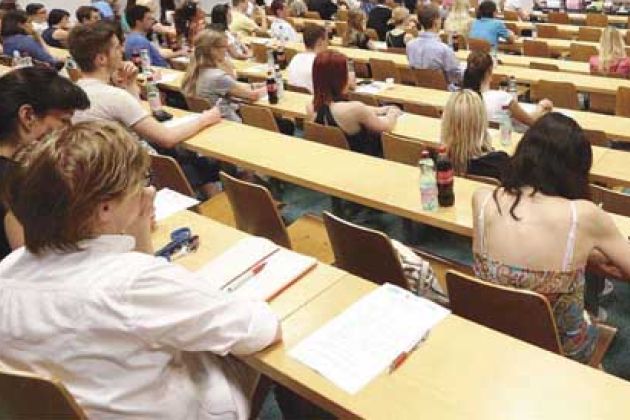 24-studenti-univerza_2014.jpg