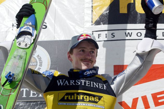 857-35-malysz re.jpg