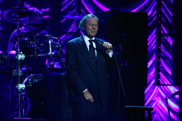Julio Iglesias