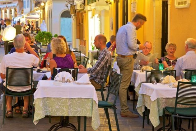 restavracija strezba natakar.jpg