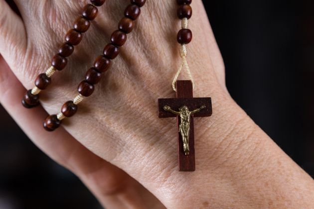 molitev križ razpelo