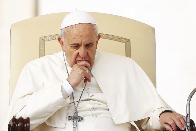 papez francisek-reuters.jpg